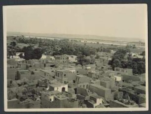 Blick auf Edfu vom Pylon des Tempels aus