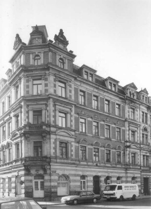 Dresden-Neustadt, Martin-Luther-Platz 14. Wohnhaus (um 1895). Eckansicht