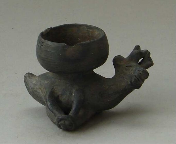 Clay vessel