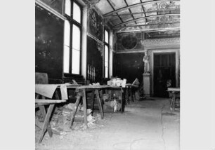 Blick in den zerstörten Niobidensaal im Neuen Museum