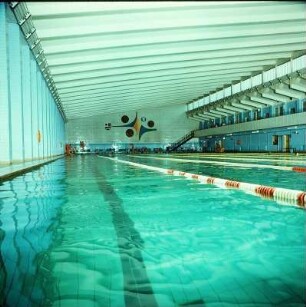 Hallenschwimmbad