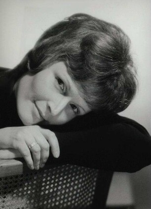 [Ingrid Richter]