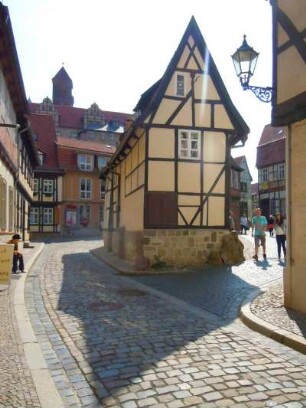 Quedlinburg - Finkenherd : Finkenherd, aufgenommen in Quedlinburg am 29. April 2014. Foto Uwe Gerig