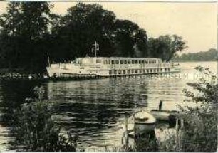 Schiff der Weißen Flotte Potsdam