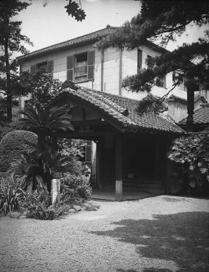 Tokio. Deutsches Haus. Gebäude der OAG (Deutsche Gesellschaft für Natur- und Völkerkunde Ostasiens)