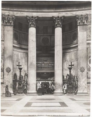 Pantheon, Rom: Sarg des Vittorio Emanuele