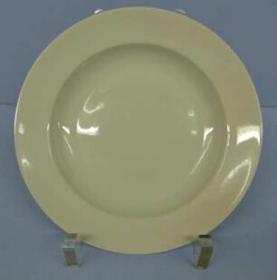 Teller aus dem Porzellanservice "Schönwald 211"