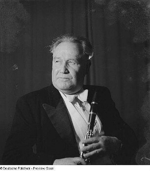 Porträt Klarinettist Prof. Karl Schütte