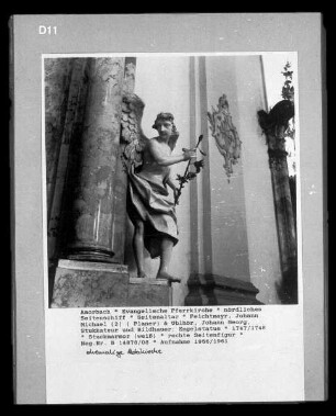 Statue