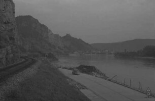 Dürnstein: neue Wachau-Uferstraße bei Dürnstein