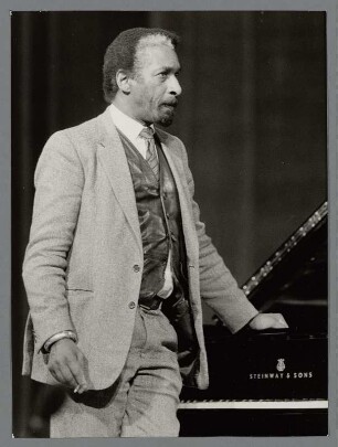 Mal Waldron : Portrait des Pianisten Mal Waldron bei der Jazzbühne Berlin im Friedrichstadt-Palast Berlin