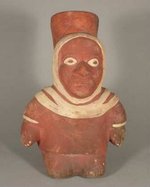 Stehende anthropomorphe Figur