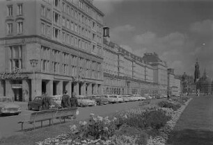 Dresden. Altmarkt Westseite