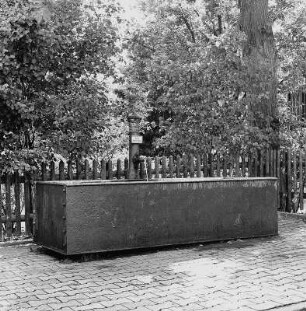 Brunnen; Taunusstein, Lindenplatz