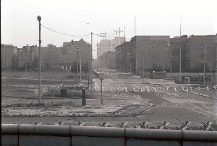 Berlin: Ost; Leipziger Platz von der Mauer