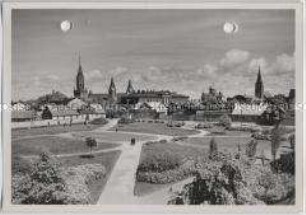 Libau, Platz