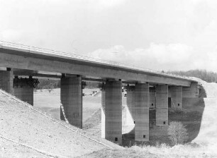 Schüpfbachtalbrücke in km 480,715