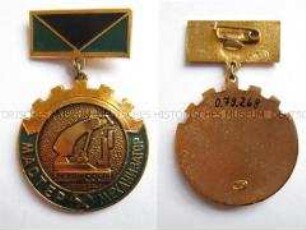 Medaille "Meistermechanisator" mit Blankourkunde, Sowjetunion