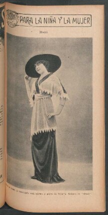 Modas - Traje de tarde, de terciopelo azul marino [... ] - [Fotografía]