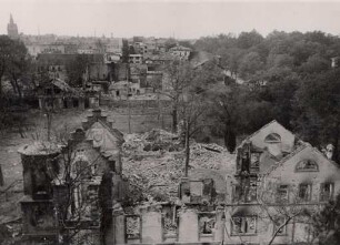Zerstörungen Zweiter Weltkrieg. Beiertheimer Allee