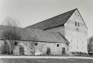 Dohna-Gamig, Gamig 2. Gut Gamig. Wirtschaftsgebäude und Große Scheune (2. H. 19. Jh.)