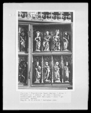 Altar — Rechter Altarflügel mit acht Heiligen