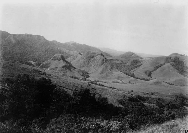 Landschaft mit Felsen