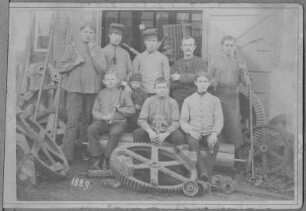 Belegschaft der Landmaschinenfabrik Bremicker