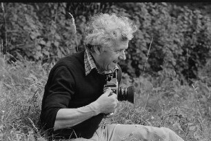 Höfgen. Akt-Pleinair 1979. Günter Rössler beim Fotografieren