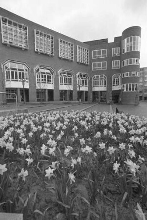 Jugend- und Begegnungszentrum am Kronenplatz