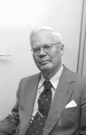 Freiburg: Prof. Dr. Max Müller