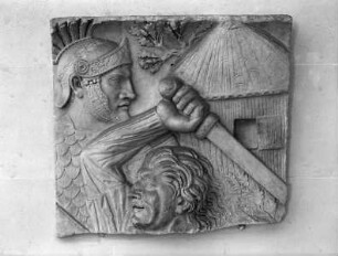 Fragment eines Reliefs: Römischer Soldat und Dakier