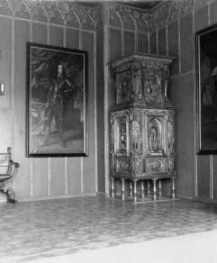Nürnberg. Nürnberger Burg. Innenraum mit Ofen im Palas (Empfangszimmer, Kaiserzimmer)