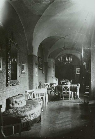Schloss Lauenstein, Inneres, eventuell das Esszimmer