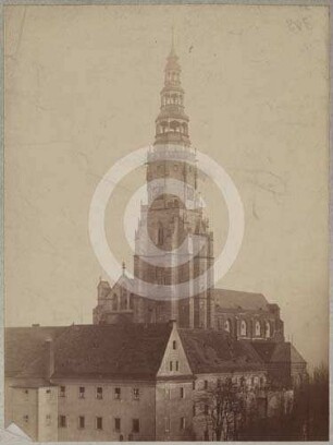 Katholische Pfarrkirche Schweidnitz von SW