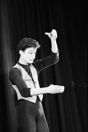 Pantomimenabend mit Samy Molcho. Berlin, 11.03.1961 (Beginn seiner Europa-Karriere)