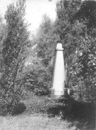 Deuben (Freital-Deuben). König-Albert-Park (Einweihung 23.04.1902) mit König-Albert-Denkmal