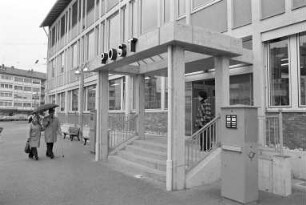 Postamt 21 am Entenfang. Baufertigstellung nach Erweiterungs- und Umbaumaßnahmen
