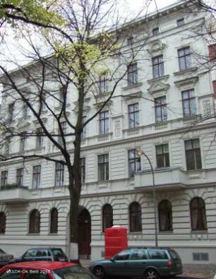 Mietshaus & Remise; Berlin, Spandau