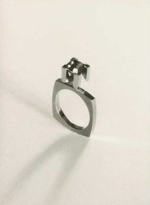 Ring von Albert Sous