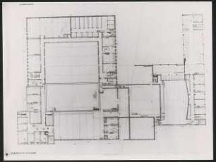 Stadttheater, Krefeld: Grundriss 2. OG, 1. Entwurf