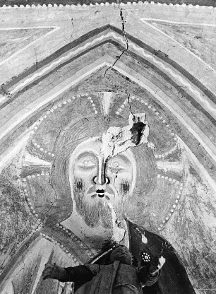 Majestas Domini, flankiert von den Evangelistensymbolen : Majestas Domini, flankiert von den Evangelistensymbolen. Fresko (1176/1300) Heiland. Dellach (Hermagor), Filialkirche Sankt Helena, Apsiswölbung