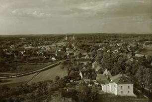 Moritzburg : Moritzburg. Blick vom Kirchturm zum Jagdschloss