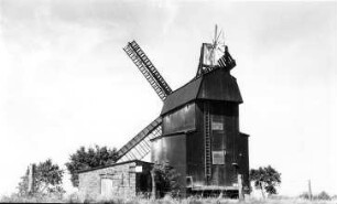 Elbe-Parey-Parey. Ogen Mühle, Paltrockmühle (ursprünglich Bockmühle, 1951 Umbau, 1983 durch Brand zerstört)