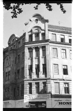 Kleinbildnegative: Mietshäuser, Gleditschstr. 79 und 71, 1979