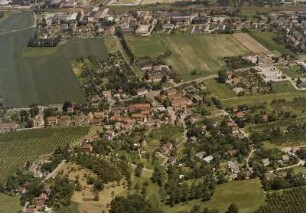 Stadtteilansicht Kleinluga und Großluga gegen Eisenbahntrasse