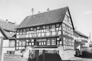 Wohnhaus, Fachwerk; Gründau, Hainstraße 35
