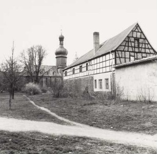 Martinskirche : Martinskirche und Wirtschaftsgebäude