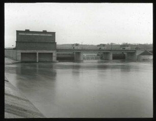 Münster II, Baustelle. Kraftwerk und Wehr bei Hofen vom Unterwasser