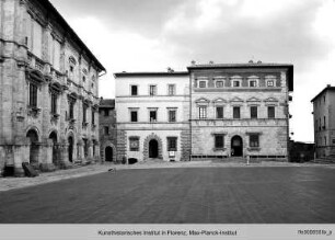 Palazzo Del Monte Contucci, Palazzo del Cardinal Del Monte, Palazzo Contucci, Montepulciano